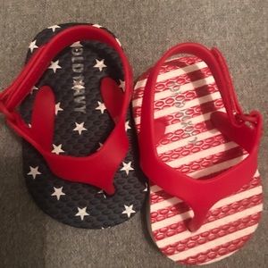 Old navy baby flip flops